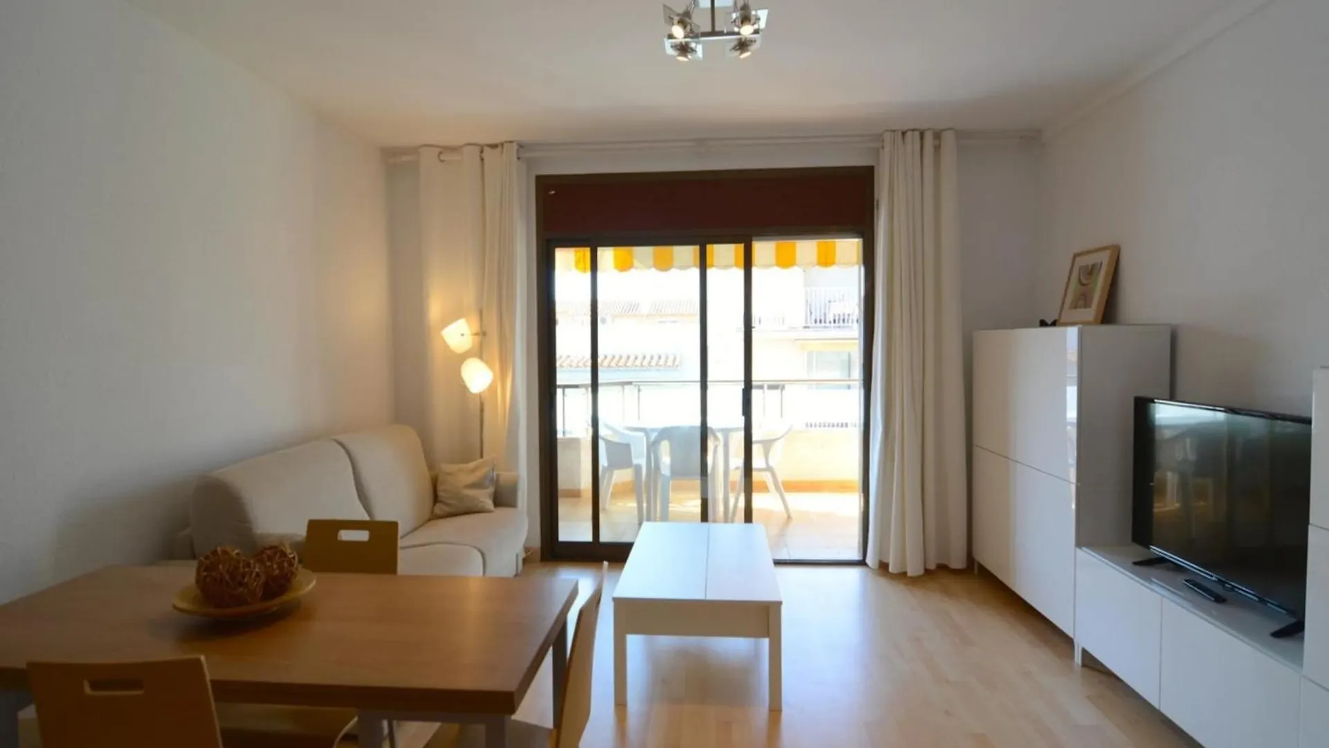 Apartamento Jamaica L' Escala 0*,  スペイン