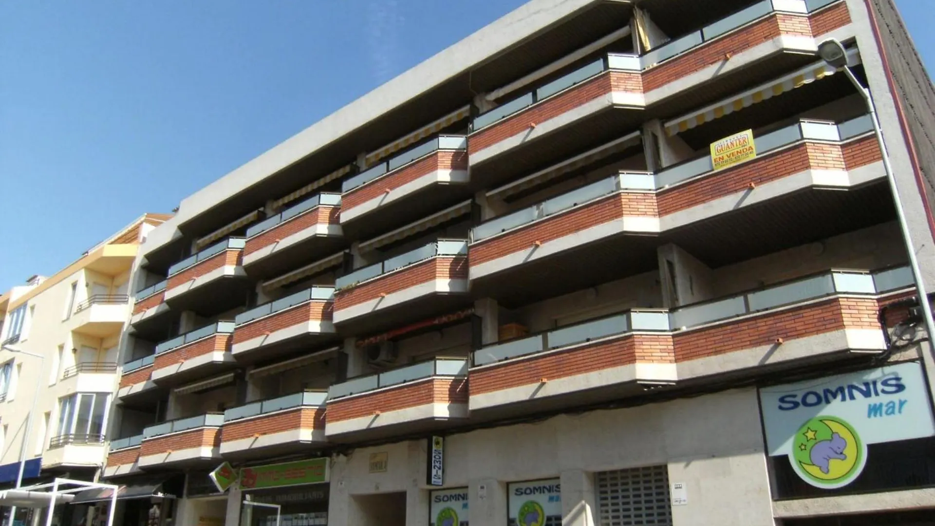Apartamento Jamaica L' Escala 0*,