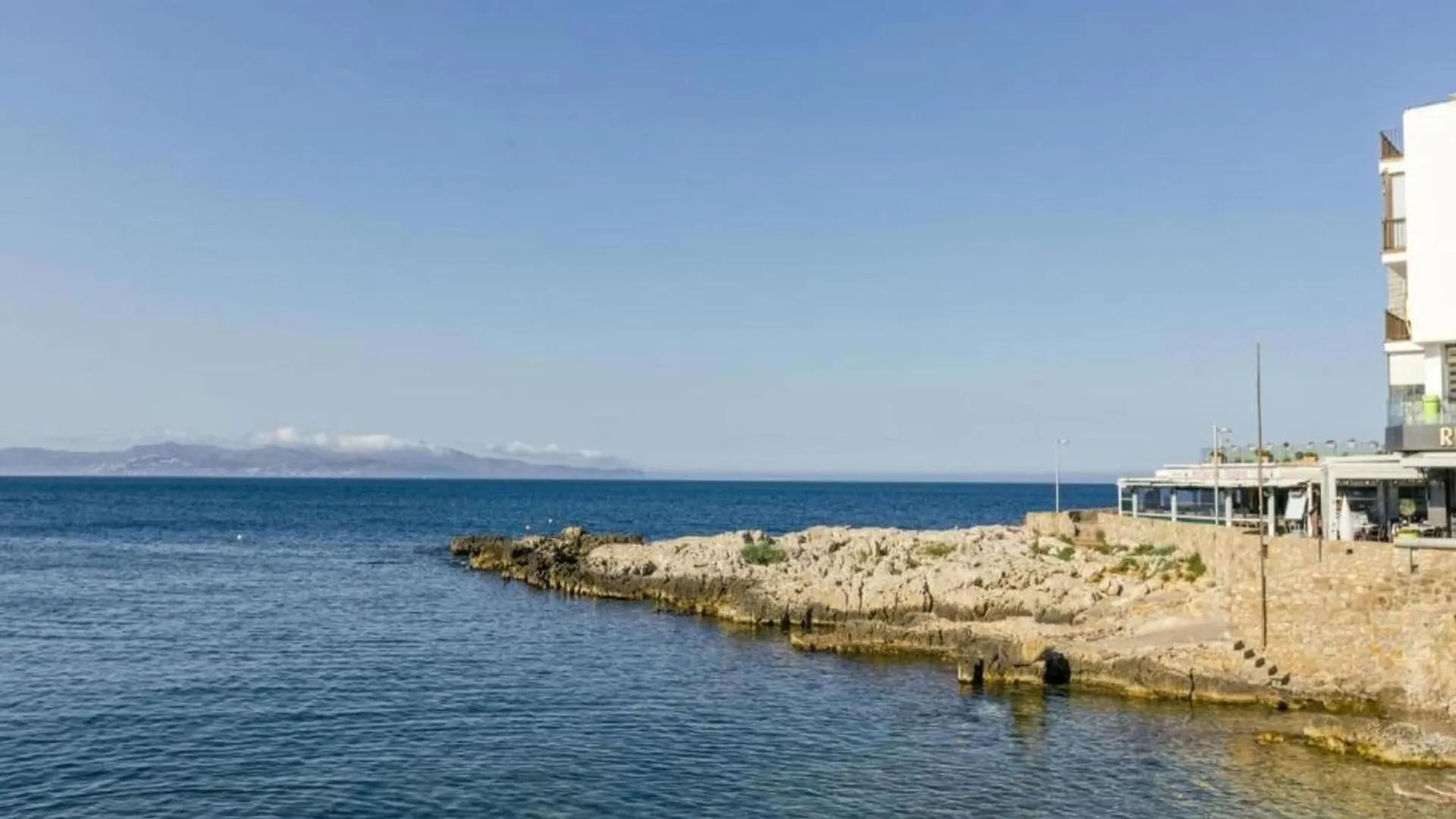 Apartamento Jamaica L' Escala 0*,
